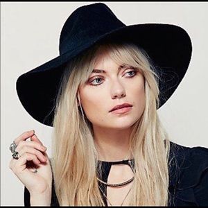 Black matador wide brim fedora hat